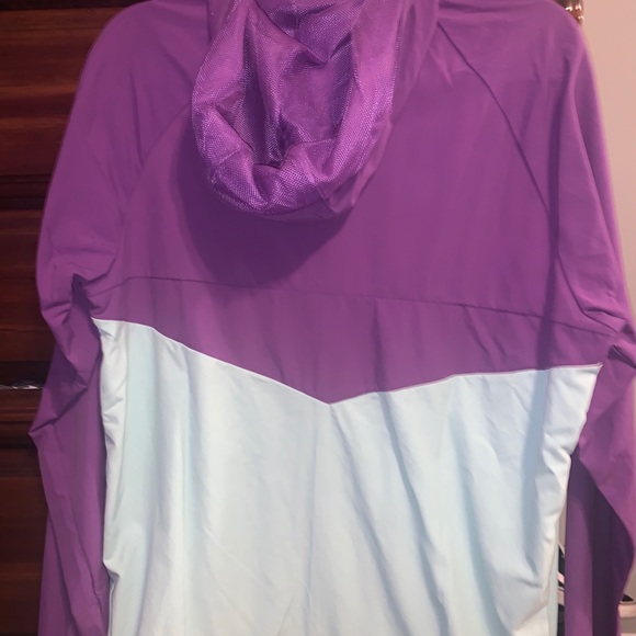 Men’s adidas windbreaker - Picture 3 of 3